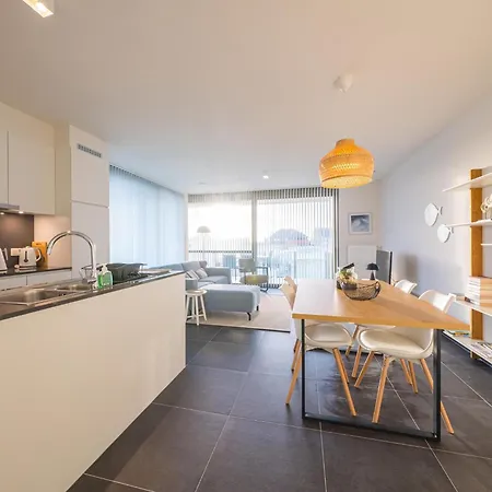 Amantha - 0102 + Box 9 * ميدل كيرك